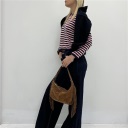 borsa mezzaluna con frange west